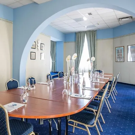 Western Prima 4* Βρότσλαβ
